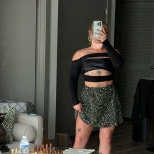 SHEIN Black and Green Patterned Mini Skirt